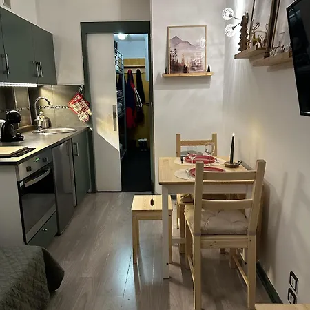 Au Coeur De La Montagne - Valfrejus Apartament *